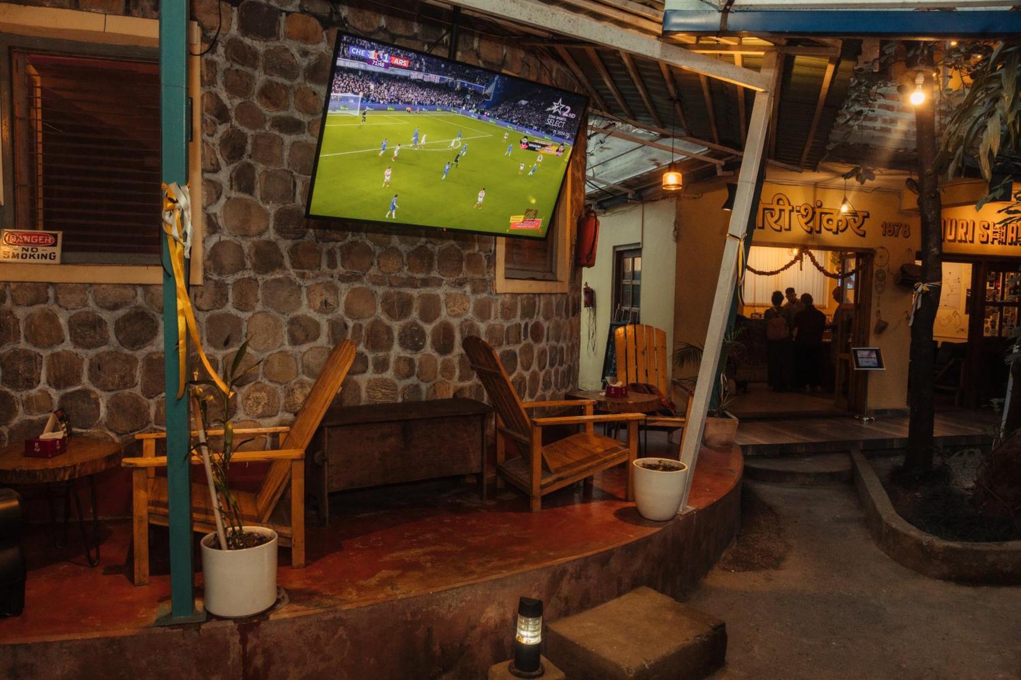 Gaurishankar Backpackers Hostel Pokhara Dış mekan fotoğraf