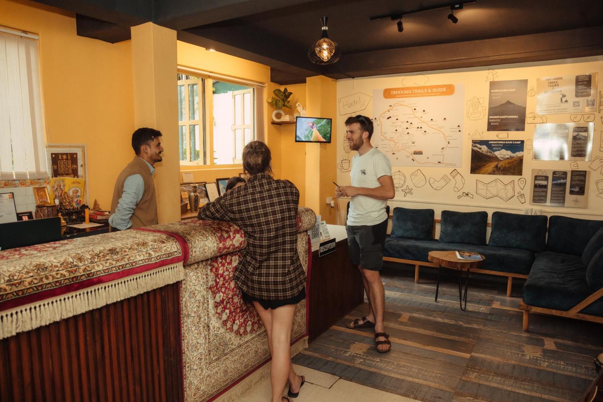 Gaurishankar Backpackers Hostel Pokhara Dış mekan fotoğraf