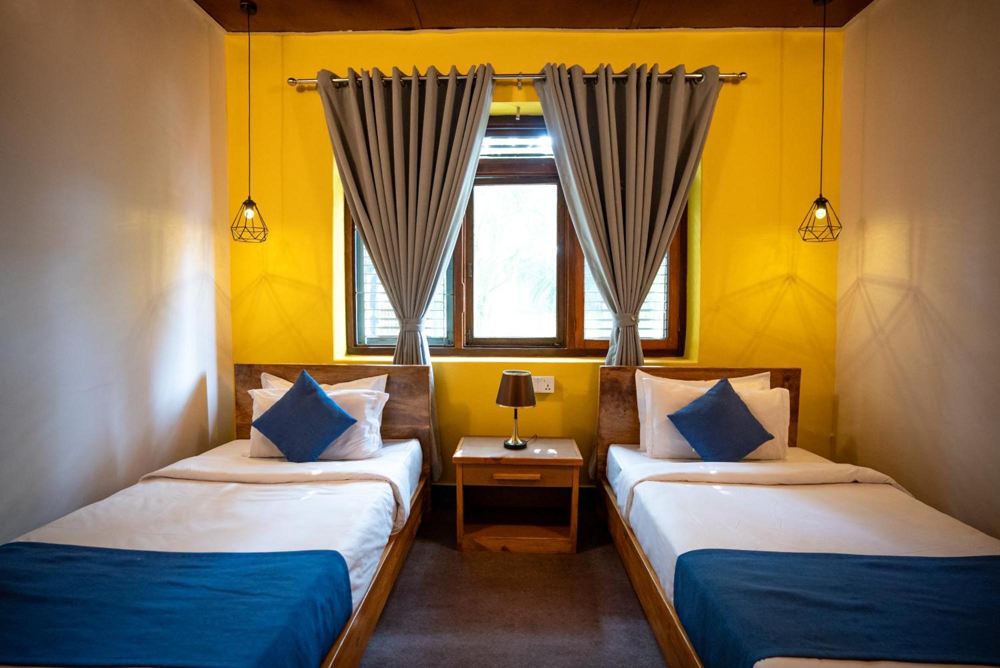 Gaurishankar Backpackers Hostel Pokhara Dış mekan fotoğraf