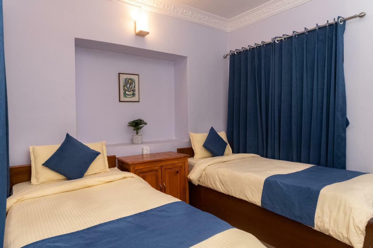Gaurishankar Backpackers Hostel Pokhara Dış mekan fotoğraf