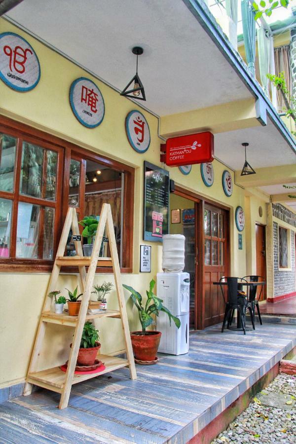 Gaurishankar Backpackers Hostel Pokhara Dış mekan fotoğraf