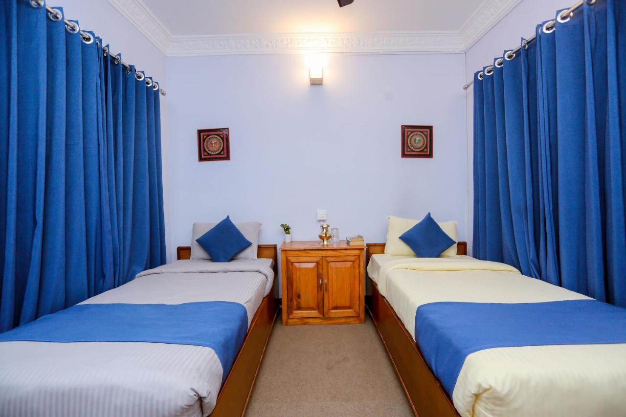 Gaurishankar Backpackers Hostel Pokhara Dış mekan fotoğraf