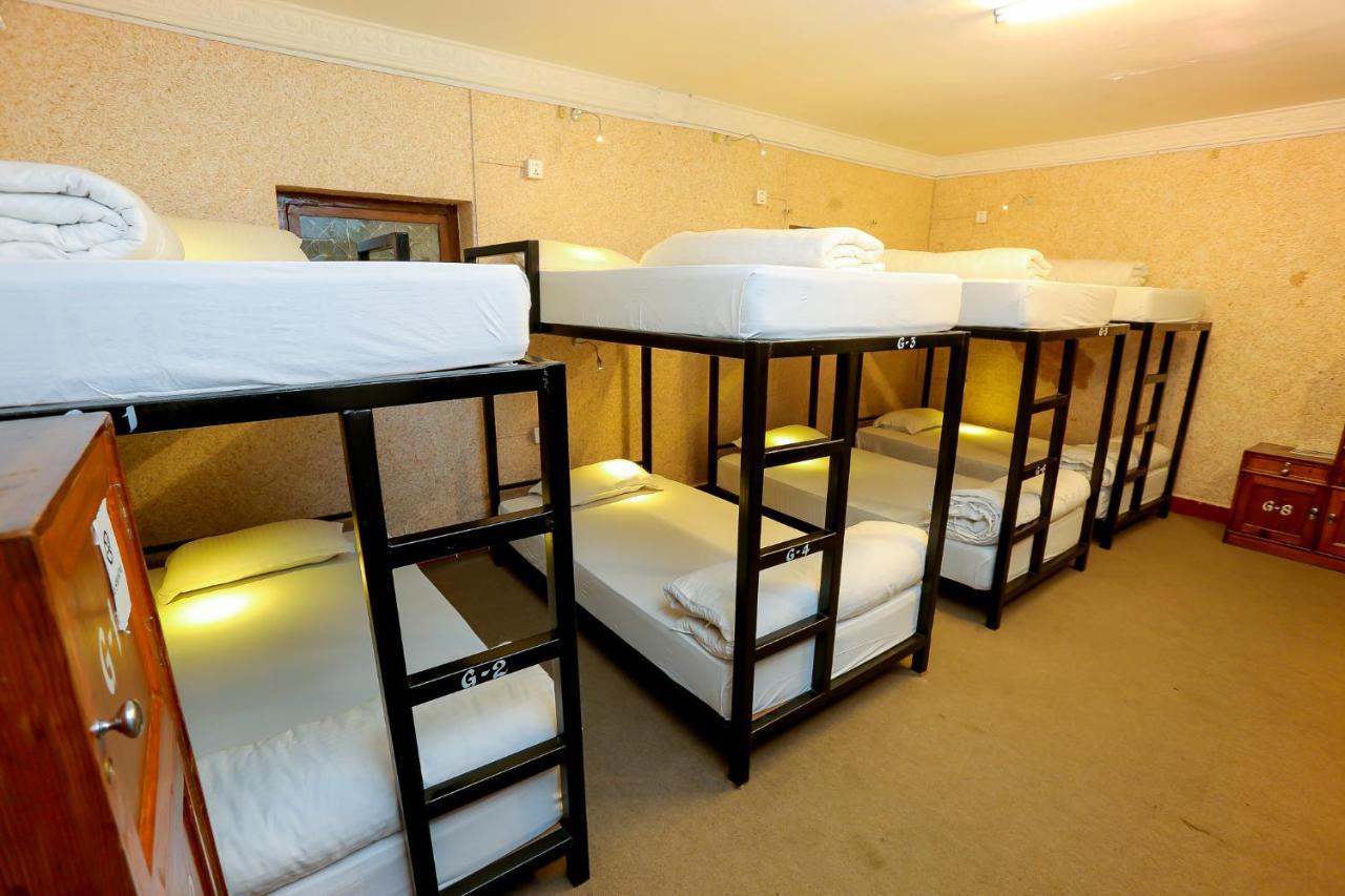 Gaurishankar Backpackers Hostel Pokhara Dış mekan fotoğraf